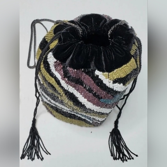 Zara Beaded Safari Velvet Bucket Bag Crossbody Multicoloured Tassels Beaded - Picture 4 of 12